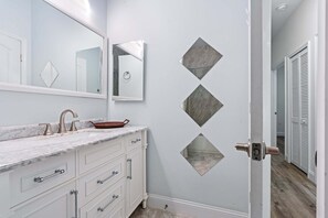 Bathroom - Relax in Palm Coast Hot Tub, Fire Pit, Gourmet Kitchen & Coastal Charm (Palm Coast)