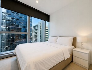 Room - 2 Bed, 2 Bath-Apartment. West Side Place - Central (Melbourne)