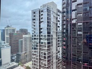 Exterior - 2 Bed, 2 Bath-Apartment. West Side Place - Central (Melbourne)