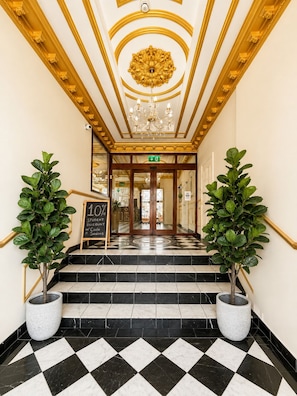 Interior - The Malik - An Art Deco Hotel (Birmingham)