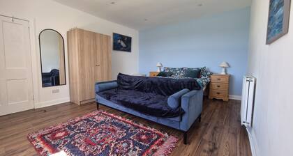 Secluded Farm Cottage With Games Room & BBQ