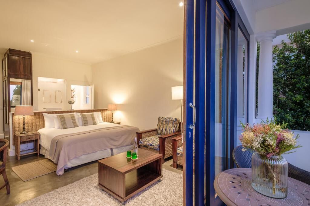 Comfort Double or Twin Room, Sea View | In-room safe, iron/ironing board, free WiFi