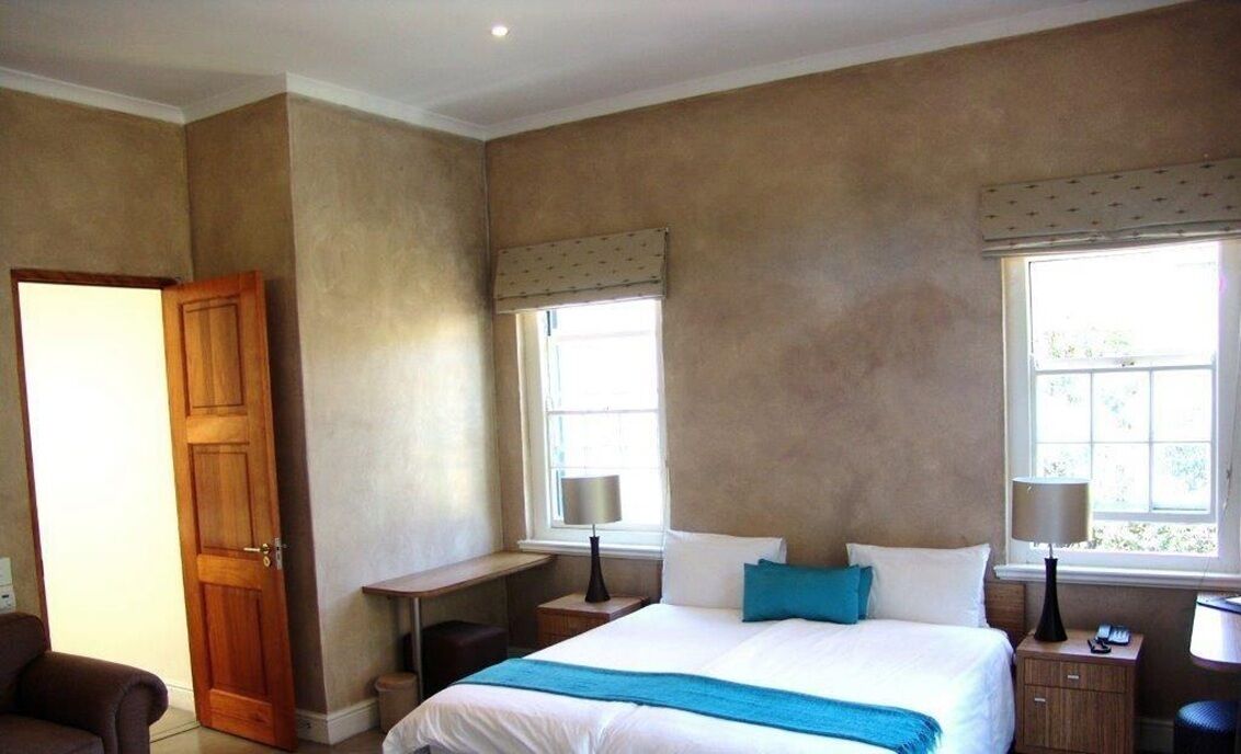 Comfort Double or Twin Room, Mountain View | In-room safe, iron/ironing board, free WiFi