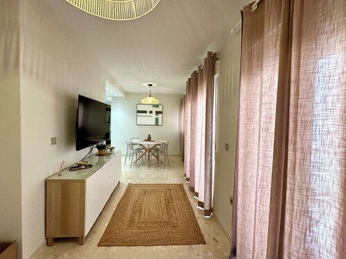 TWIN BEACH Apartments, just 10 steps from the beach