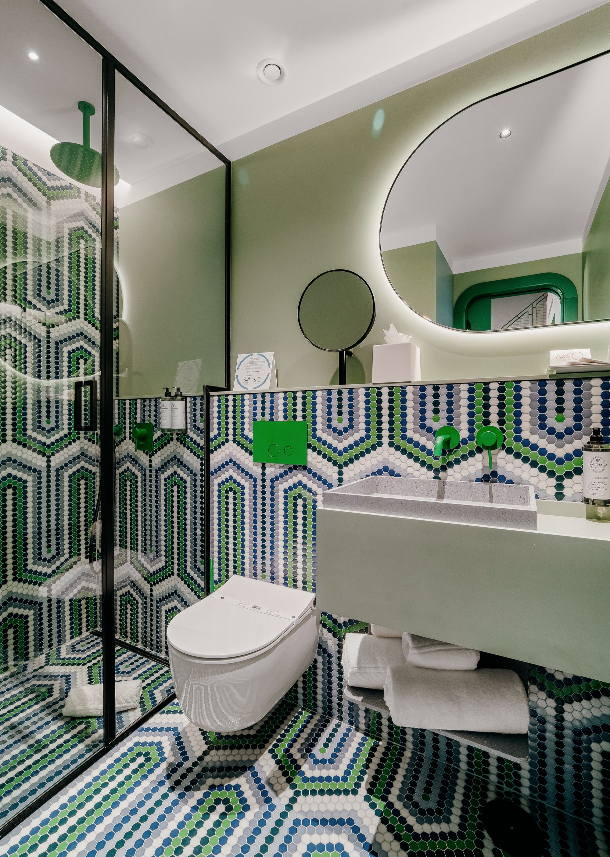 Dúplex, vistas a la ciudad | Baño
