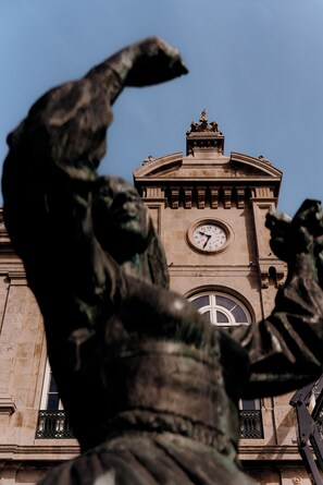 Unclassified image, 4 of 52, button - Axis Avenida (Viana do Castelo)