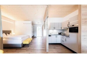 Private kitchen - Vrbo Property (Klopein)