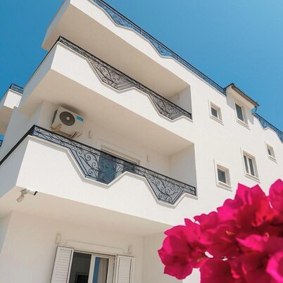Villa Madrid