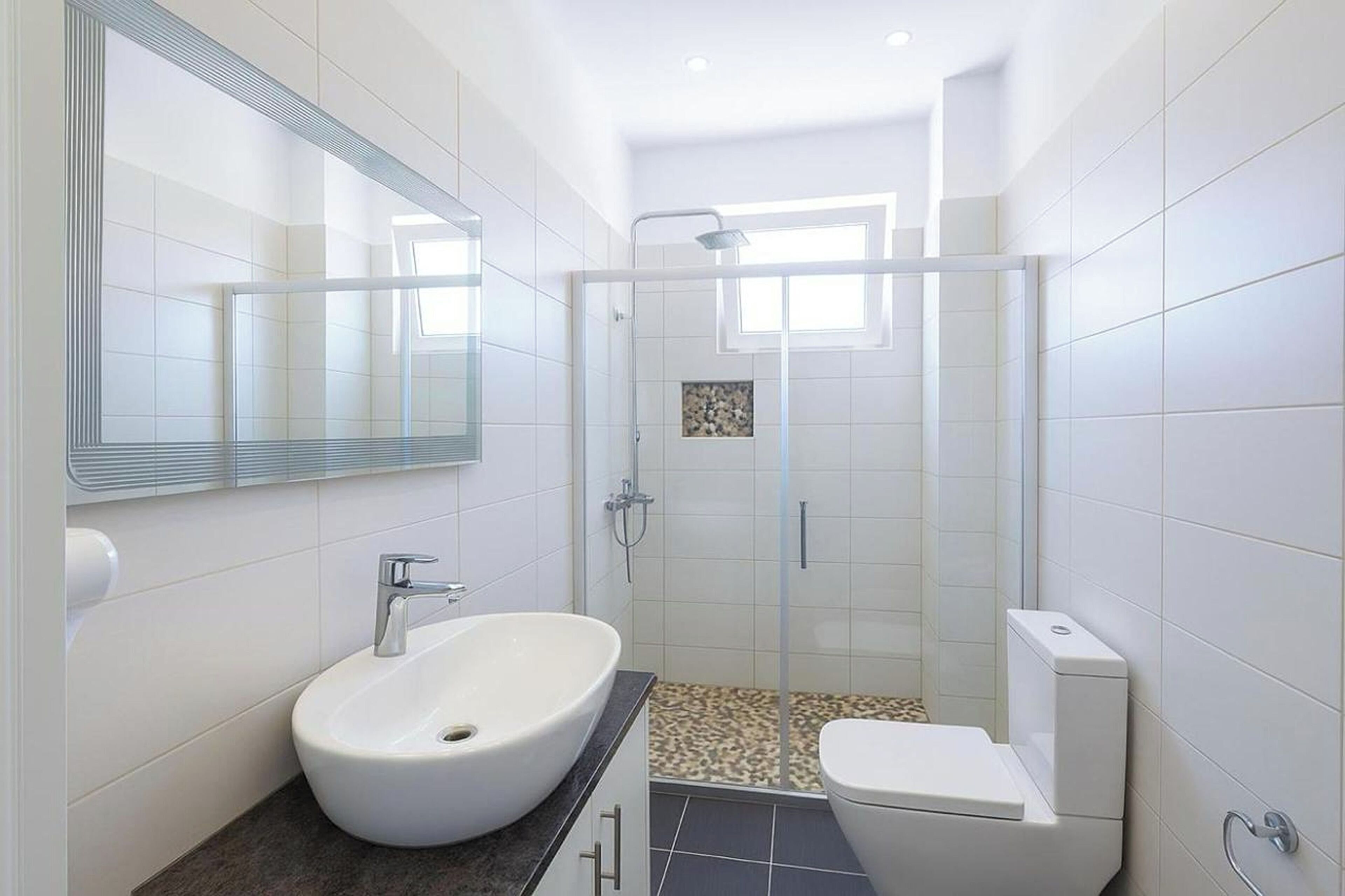 Apartemen, balkon | Kamar mandi | Shower, perlengkapan mandi gratis, handuk, dan tisu toilet