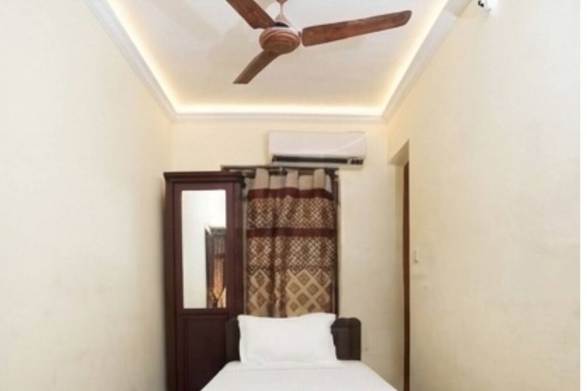 Standard Single Room | WiFi (free)
