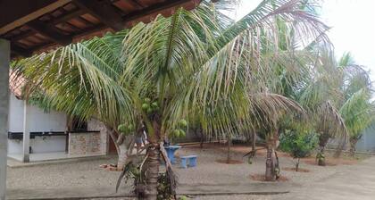 Chácara Leos, peaceful countryside setting, close to the city.
