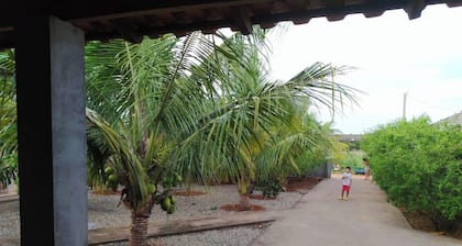 Chácara Leos, peaceful countryside setting, close to the city.