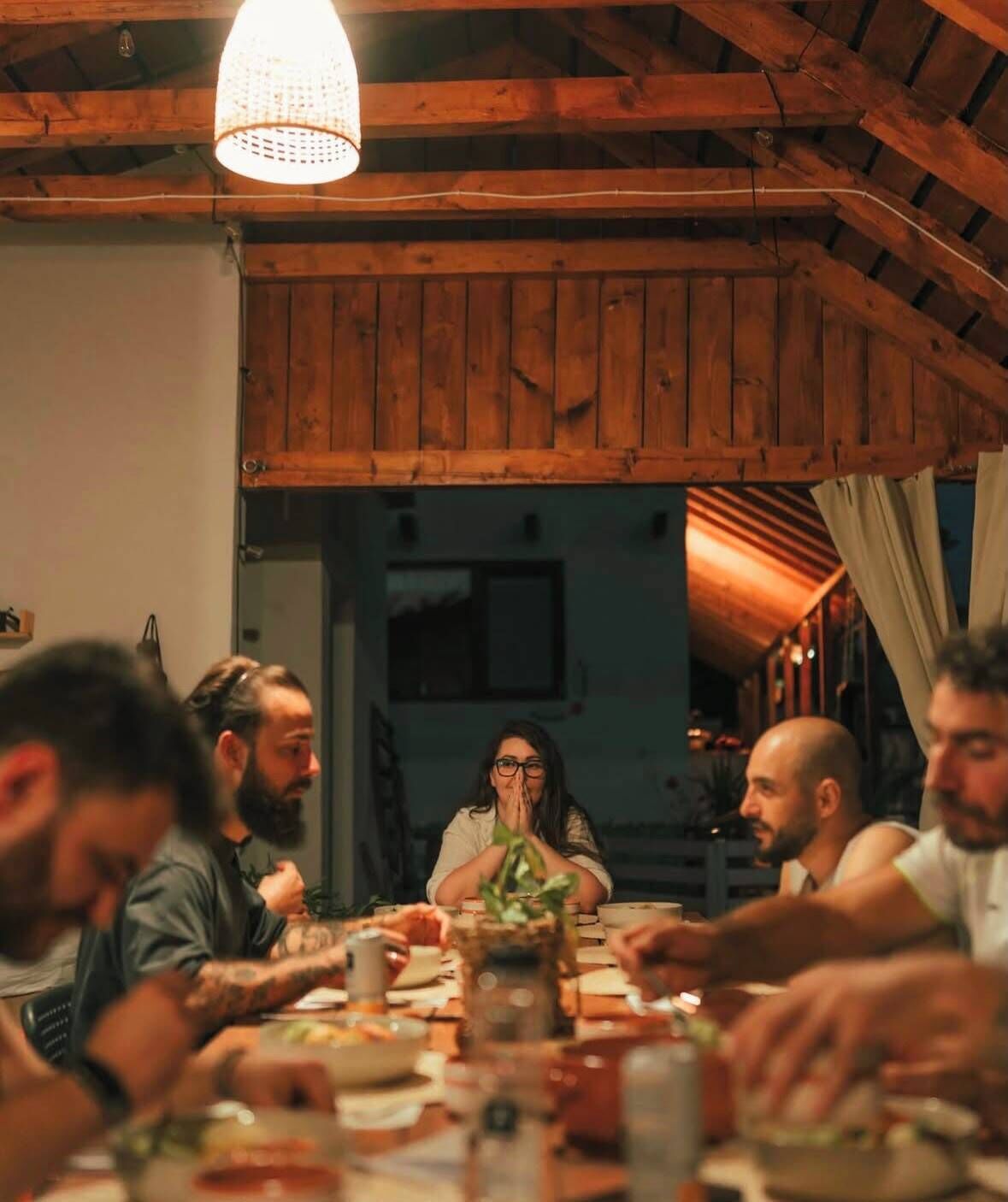 تناول الطعام