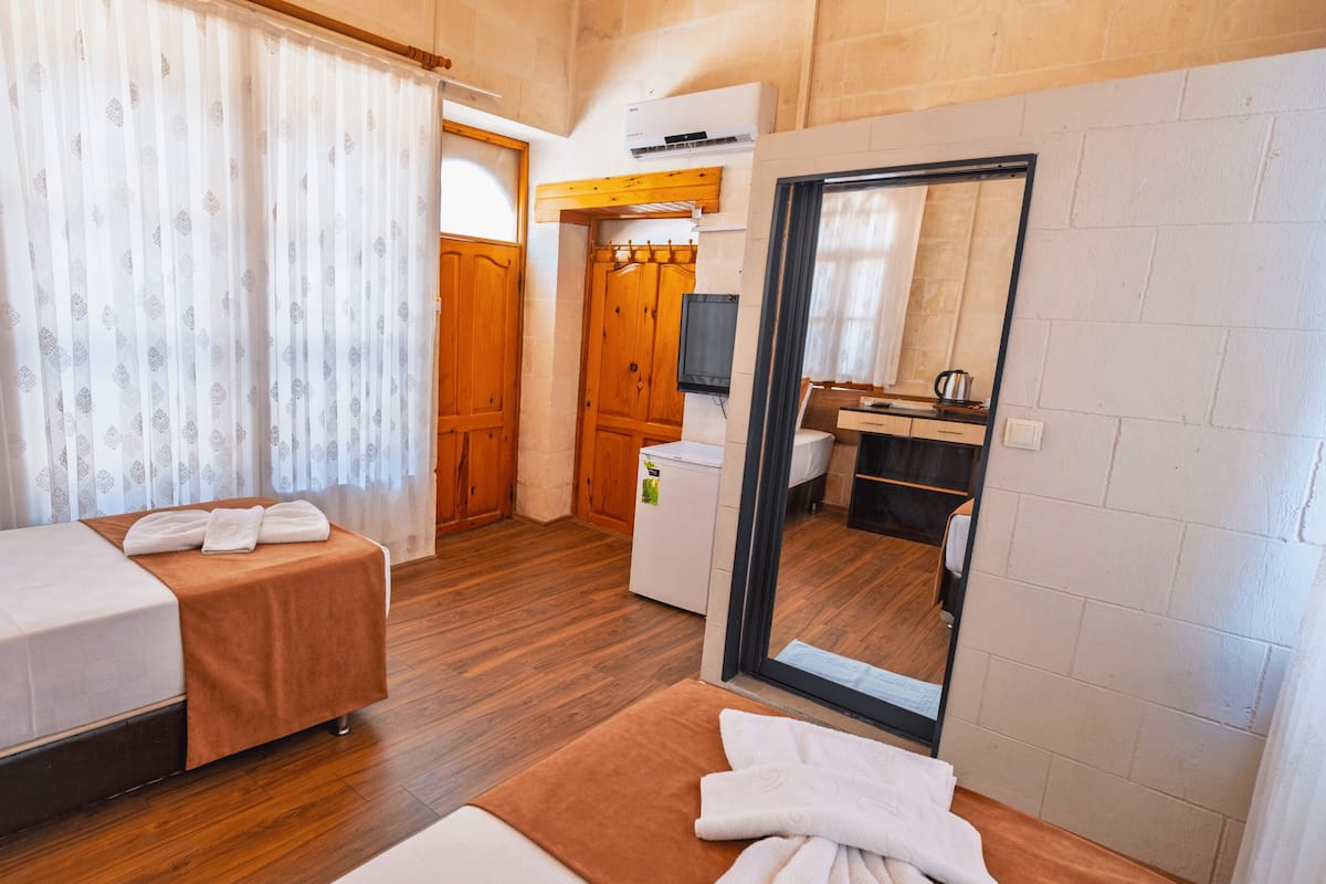 Habitación Confort, vistas al patio | Wifi gratis