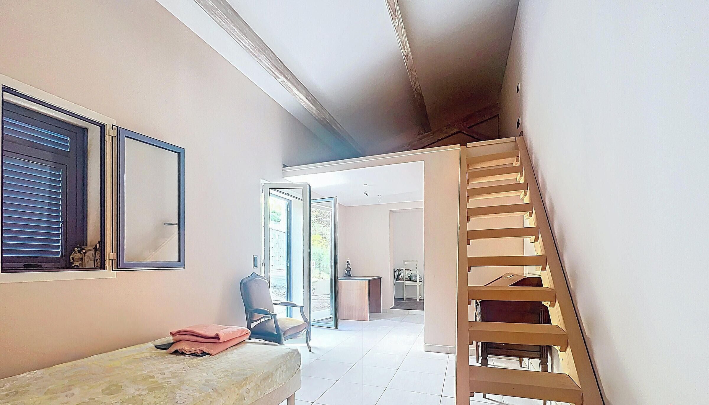 4 bedrooms, WiFi (free)