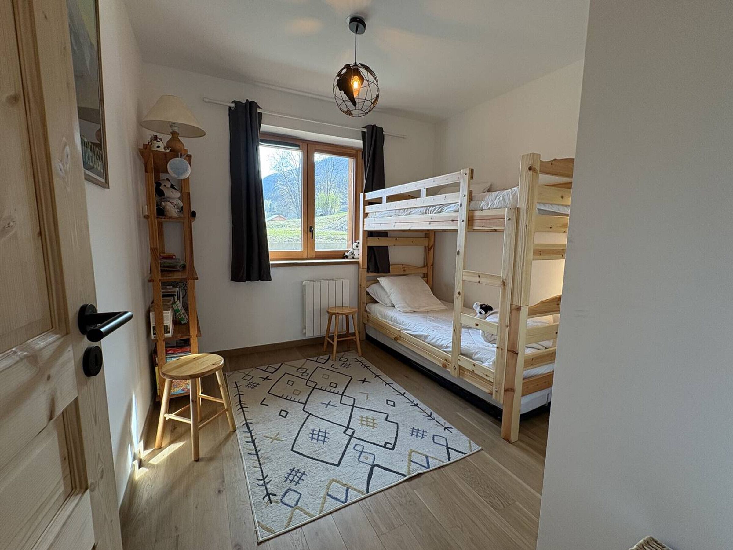 2 bedrooms, Internet