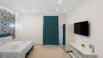 1 chambre, fer et planche à repasser, Wi-Fi, literie fournie