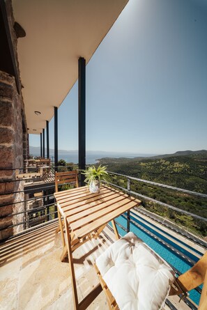 Superior Room, Balcony, Sea View | Outdoor dining - Serotonin (Ayvacık)