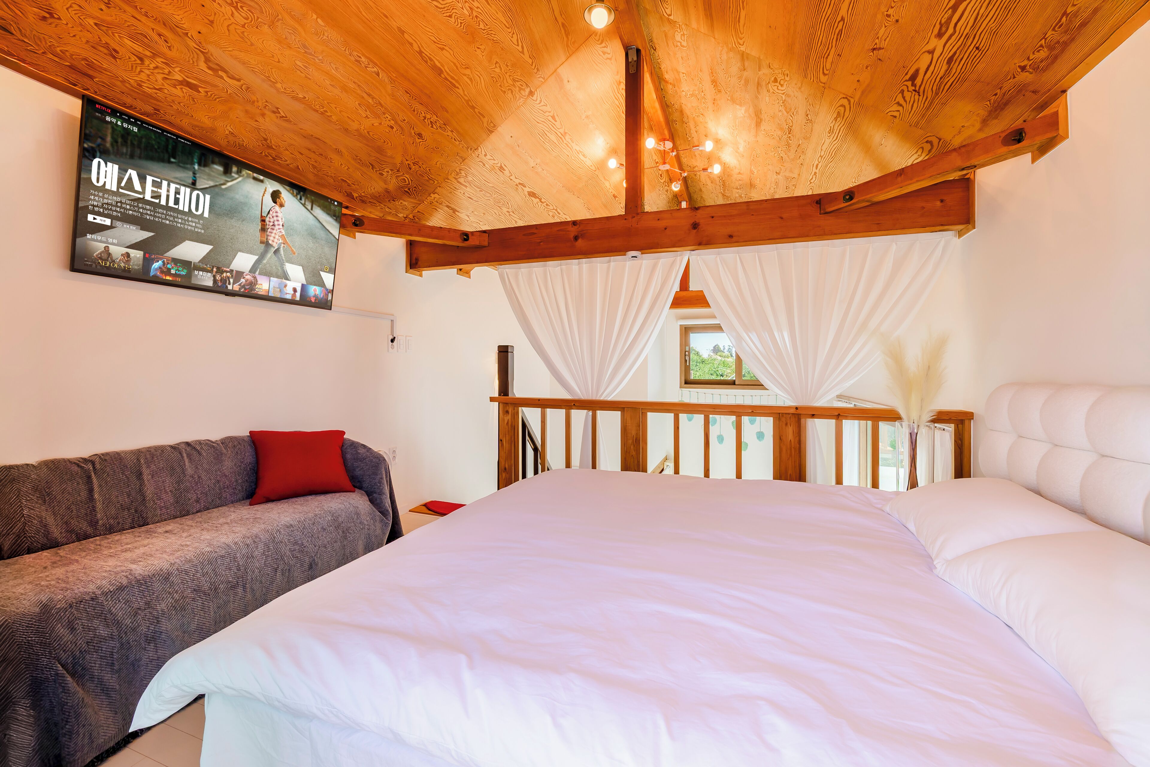 Duplex, Garden View | Laptop workspace, free WiFi