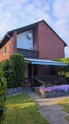 Ferienwohnung, Haus mit Südterrasse und Garten in Stadtlohn-Wenningfeld, nähe NL