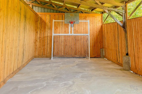 Sports court