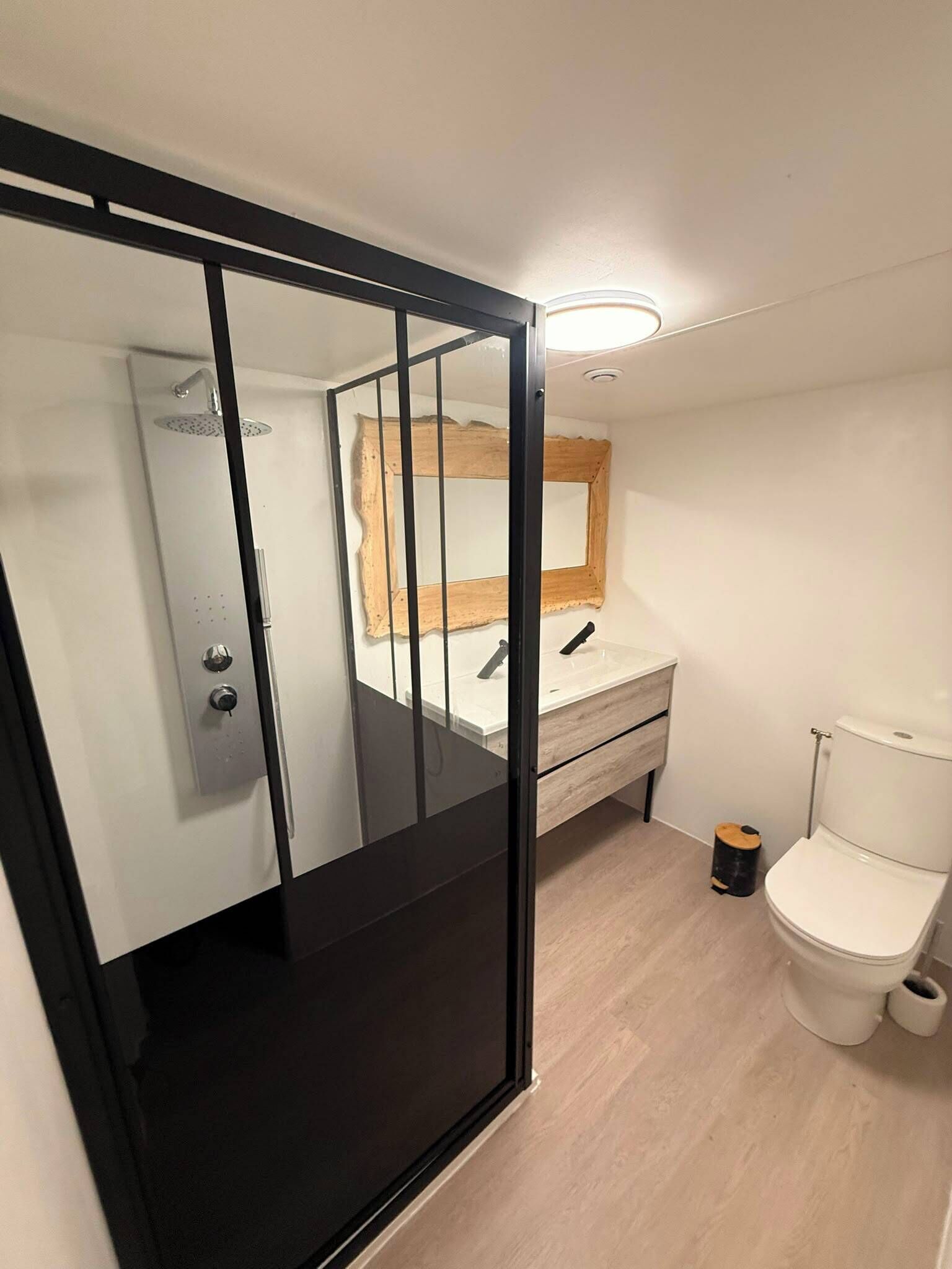 Handdoeken, toiletpapier
