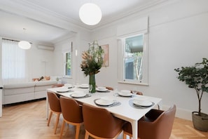 Luxury-Haus, 3 Schlafzimmer, Balkon | Speisen