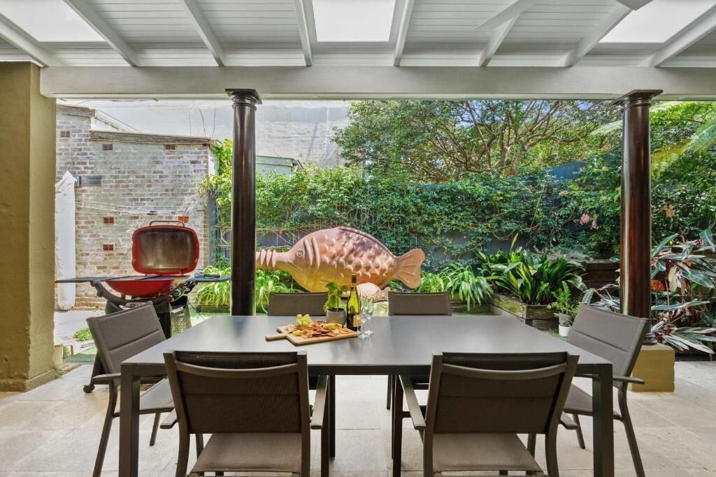 Luxury House, 3 Bedrooms, Balcony | Outdoor dining
