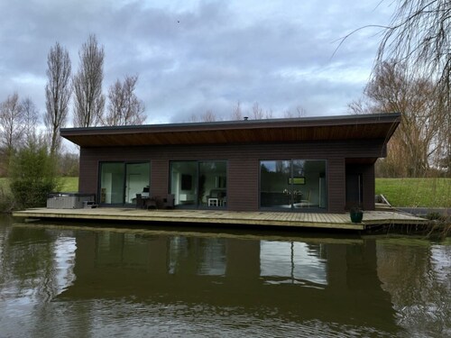 Egret Lodge @ Woody Park!