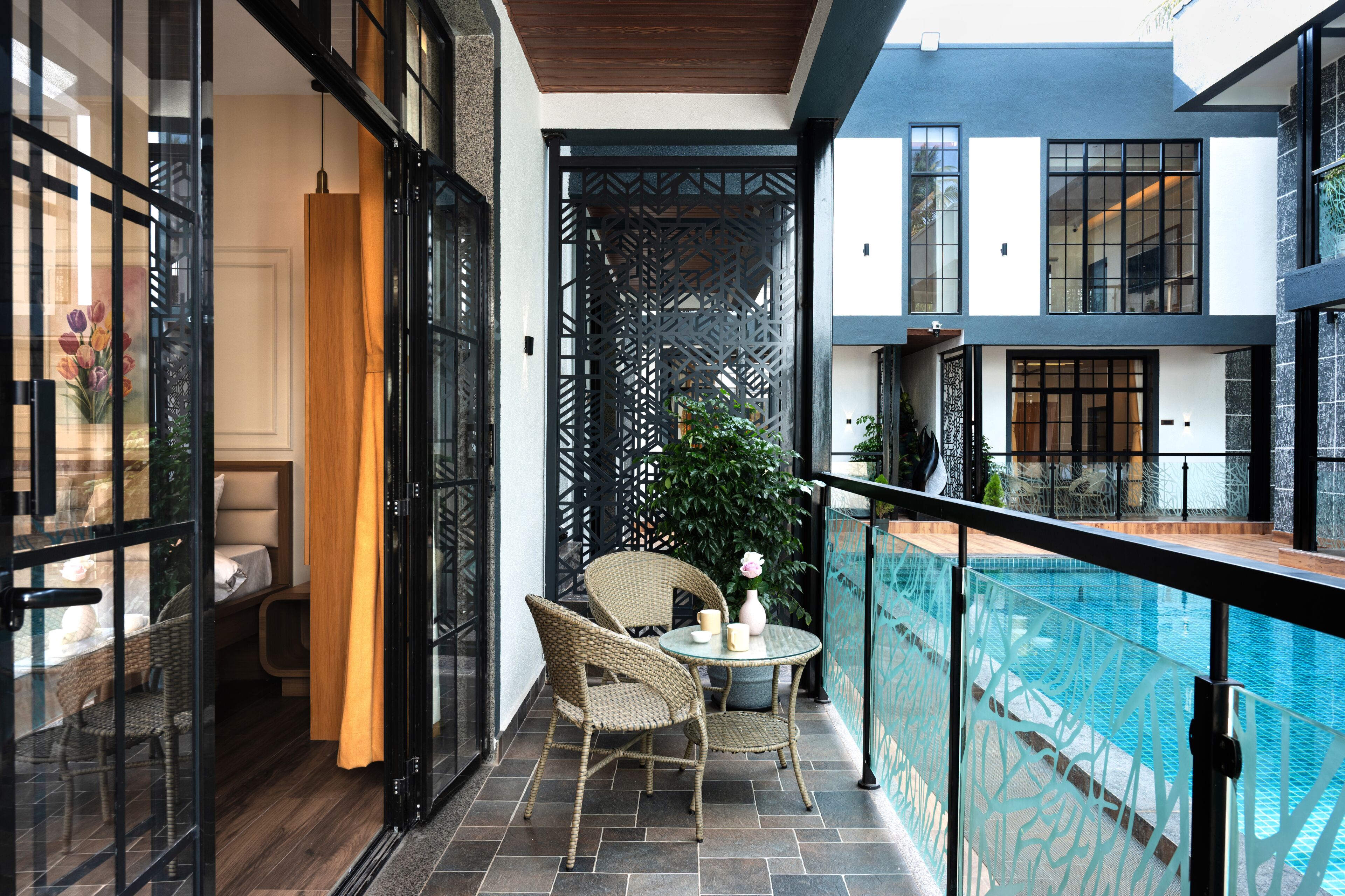 Deluxe Room | Terrace/patio