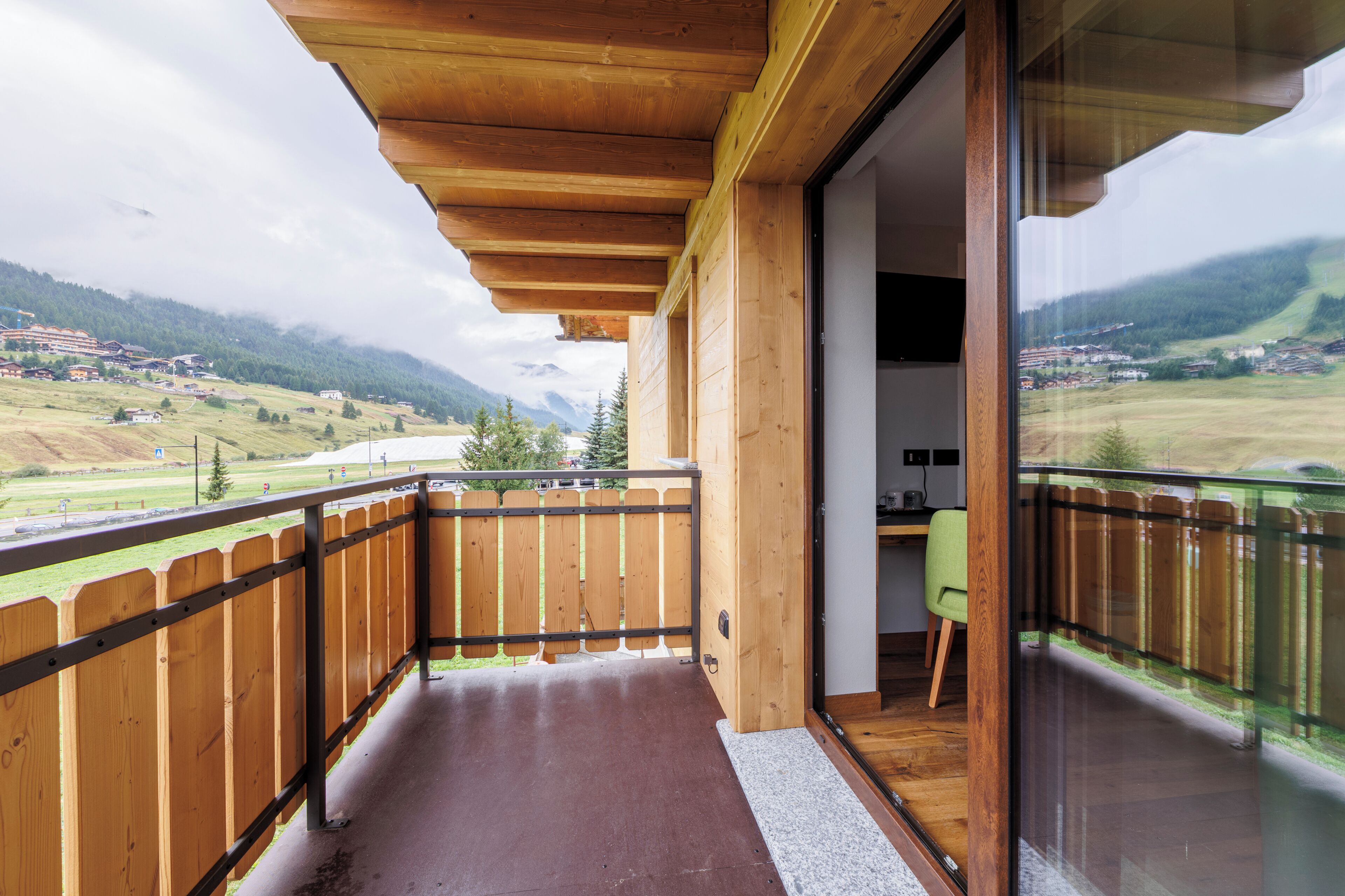 Classic Double Room, Balcony, Mountain View | In-room safe, desk, blackout curtains, soundproofing