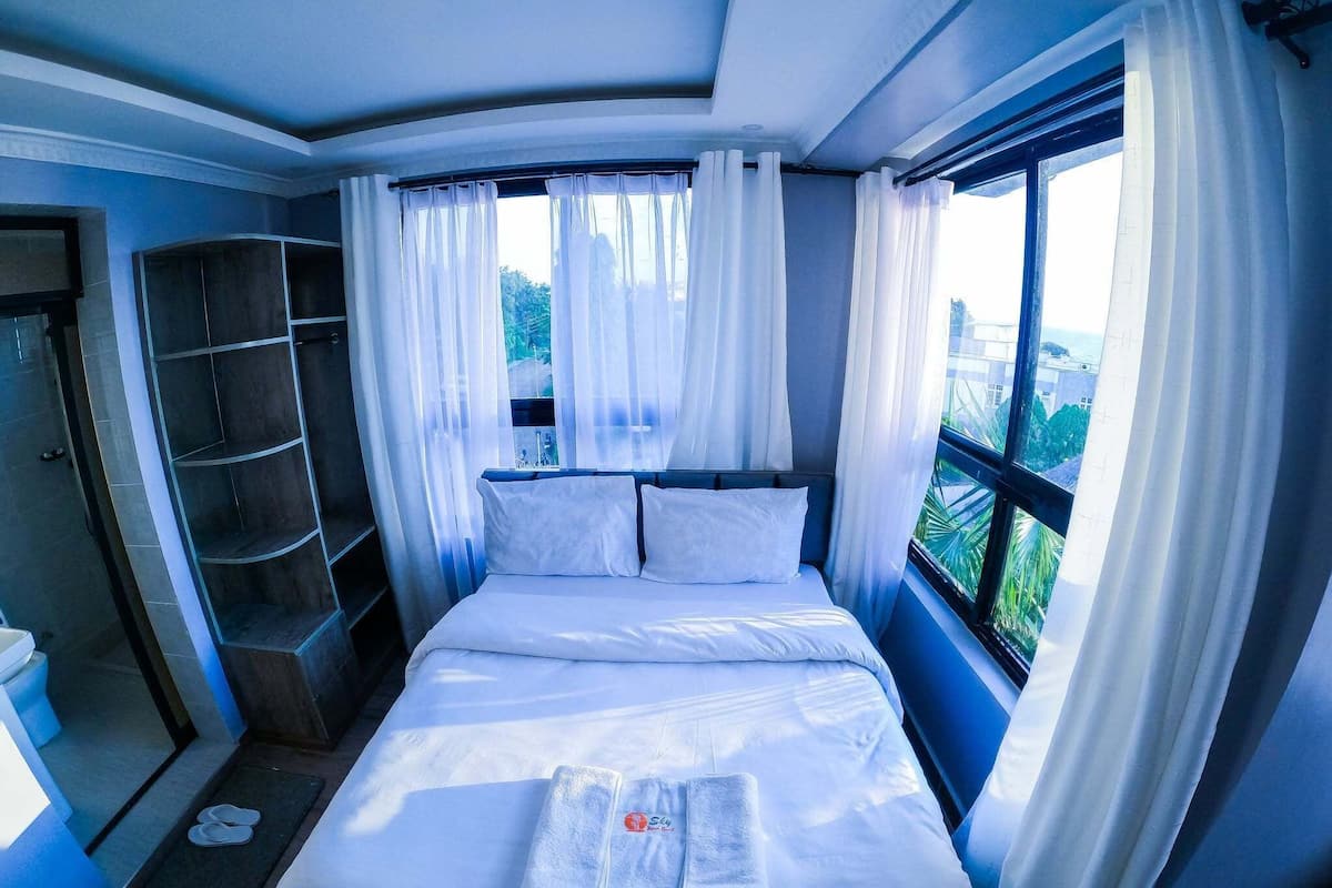 Quarto solteiro standard | Wi-Fi de cortesia, individualmente decorados, individualmente mobiliados