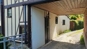 Exterior detail - St Germain SPA & Cosy (Pont-Audemer)