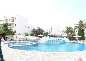 Pool - Vrbo Property (Alvor)