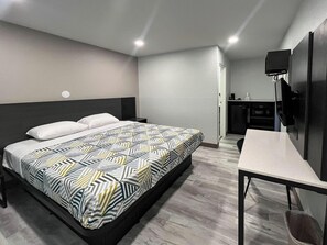Habitación Deluxe, 1 cama de matrimonio grande, no fumadores, frigorífico (Mircowave) | Wifi gratis y ropa de cama