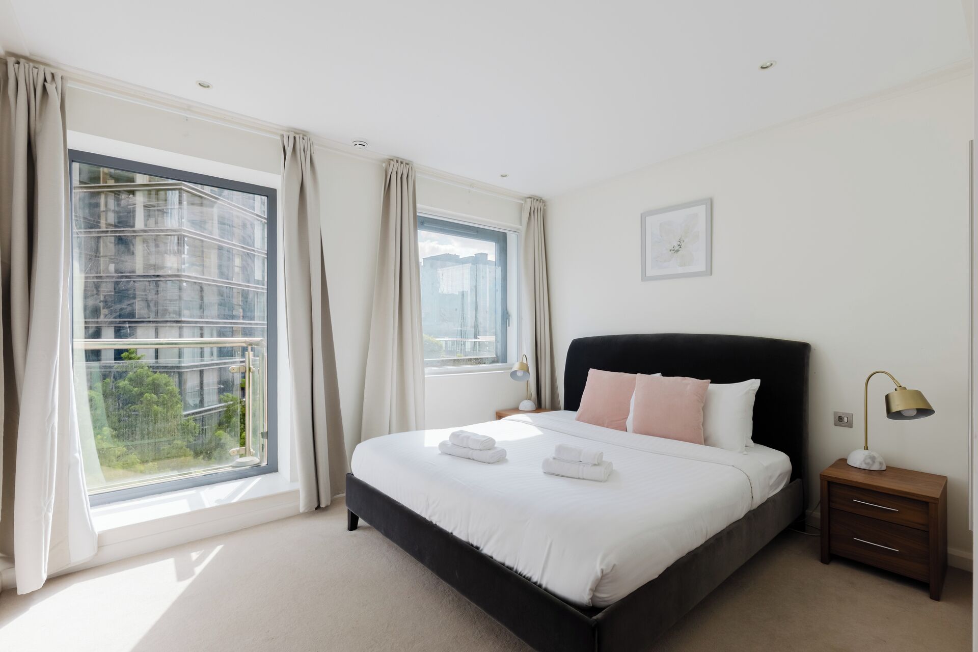 1 bedroom, internet, bed sheets