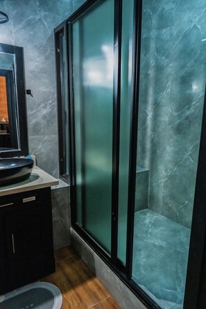 Bathroom - defaultName (Cornelia Ida)
