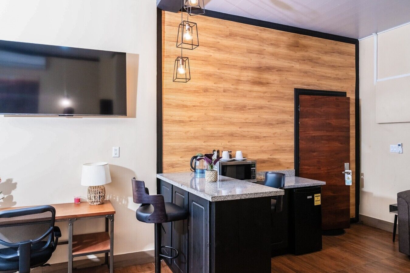 258_Shelbees Suites_73