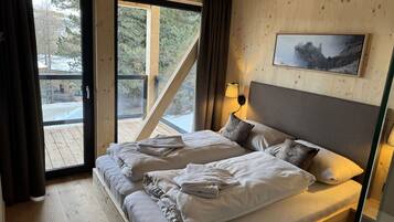 4 Schlafzimmer, Reisekinderbett, kostenloses WLAN, Bettwäsche