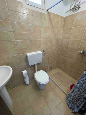 Bathroom - Vrbo Property (Puglia)