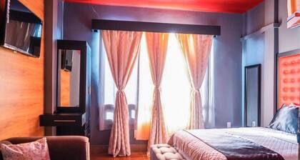 Shelbees Suites - Party Suite 101