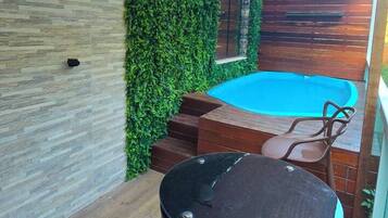 Hidromassagem externa
