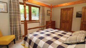 3 bedrooms, free WiFi, individually decorated, individually furnished