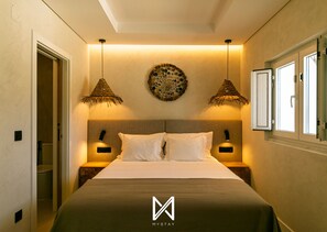 Room - Vrbo Property (Porto Covo)
