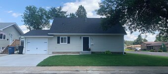 Cozy 2 bedroom Cape Cod