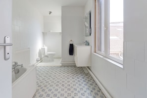 Bathroom - Le Cocon Champenois - Joli appt proche du centre (Reims)
