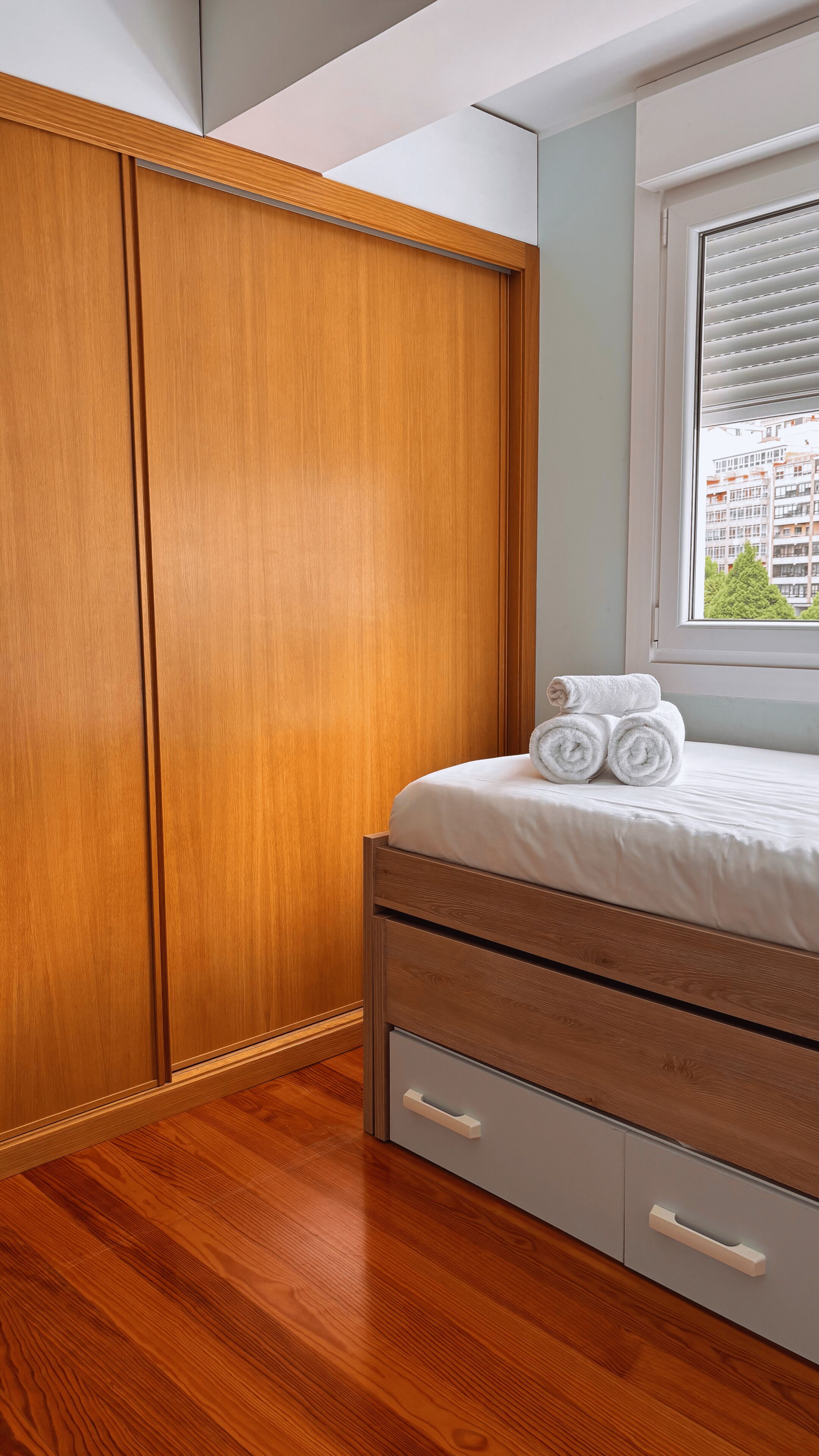 4 Schlafzimmer, Bügeleisen/Bügelbrett, Internetzugang, Bettwäsche