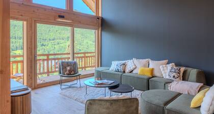 Jag Peak - Cinq Chambres Maison, Couchages 12