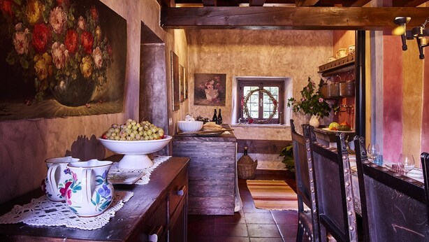 Dining - 'Casa Torre Del Gruagno' Apartment with Mountain View, Private Terrace and Wi-Fi (Santa Margherita)