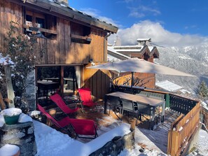 Outdoor dining - Chalet La Grange Courchevel – Family Retreat with Terrace and Mountain Views (Courchevel)